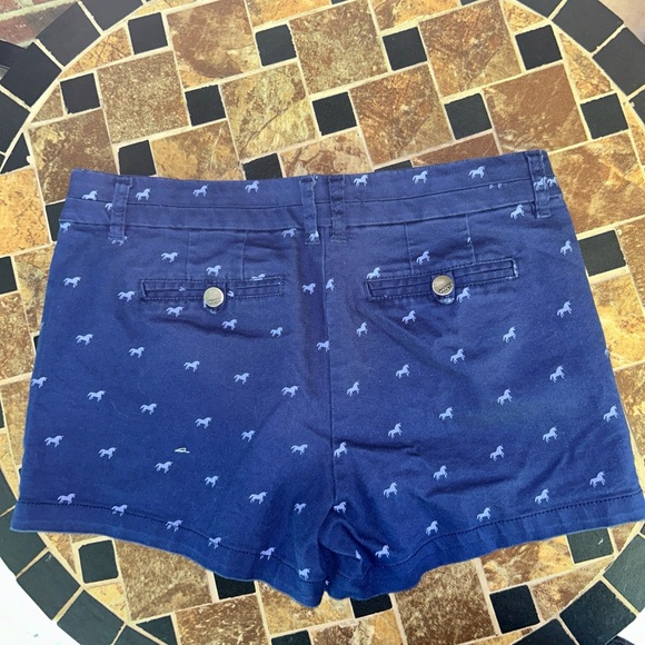 Harper Womens Shorts Size Medium blue unicorn Whimsical inseam 3 stretch - Picture 8 of 9